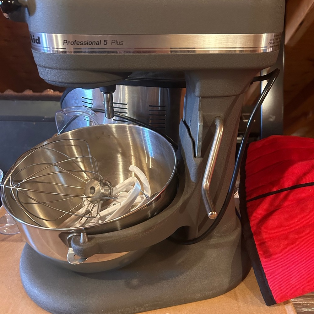 KitchenAid Professional 5 Plus Stand Mixer - Gray
